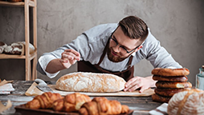picture of Daniel, owner and founder of Richardson's Bakery